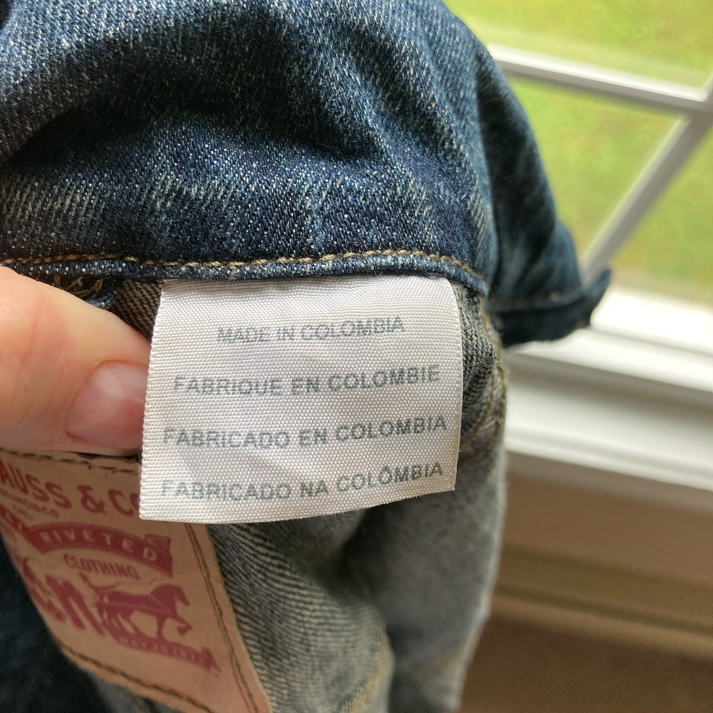 Levi’s Mens Dark Wash Jean Jacket size Small S - Picture 3 of 9
